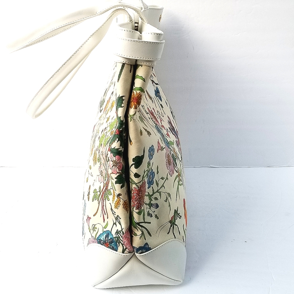 Fabulous  Rare Vintage Gucci  Flora Floral Tote Bag - White and Multicolor - Picture 9 of 16